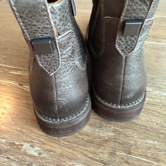 Franco Sarto Elin Gray Leather Ankle Boots Zip Pull Tab Size 9 - Picture 4 of 8